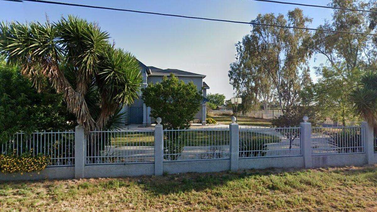 House on 1400 block of West American Avenue
