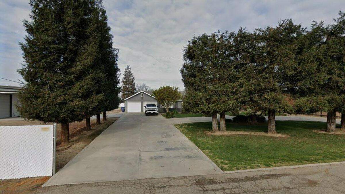 House on 14600 block of South Del Rey Avenue