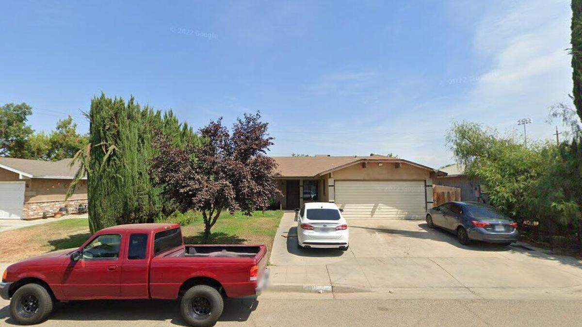 House on 13500 block of East Fifth Street