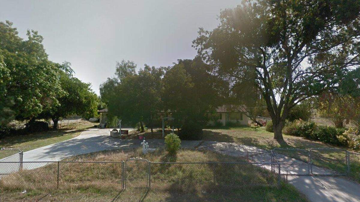 House on 35800 block of Avenue 13 1/4