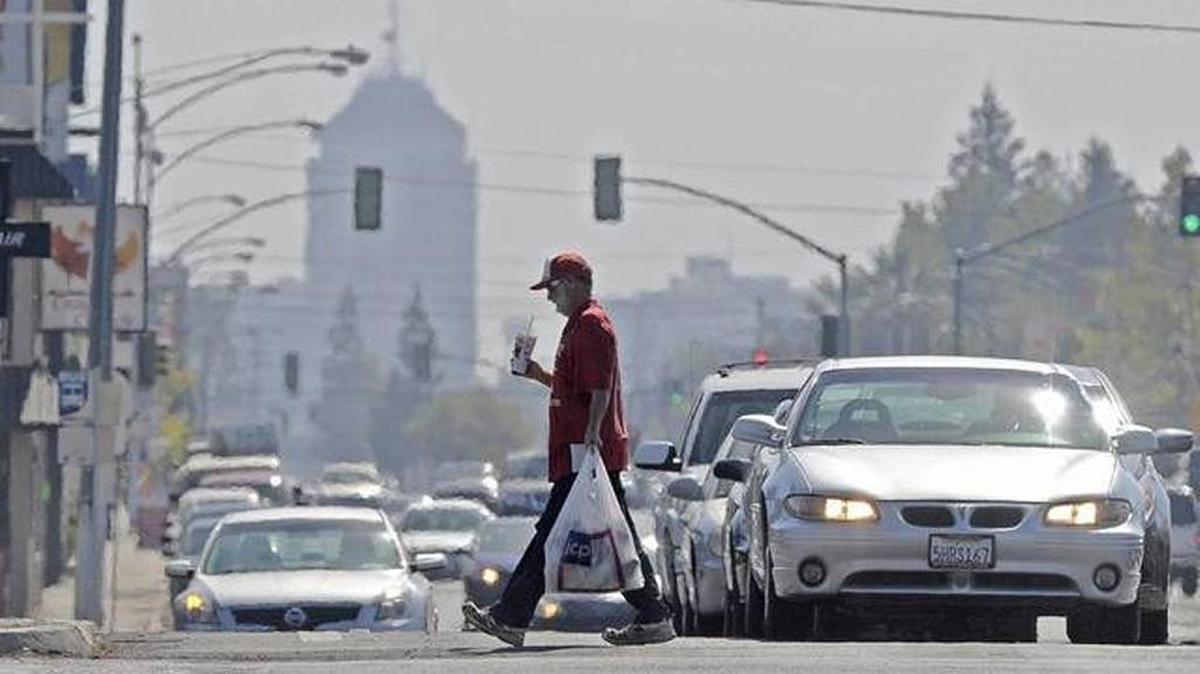 Blackstone Avenue south of Shields Avenue. Fresno’s South Blackstone plan promises bike lanes and wider sidewalks but may worsen congestion and danger without addressing safety, homelessness and design.