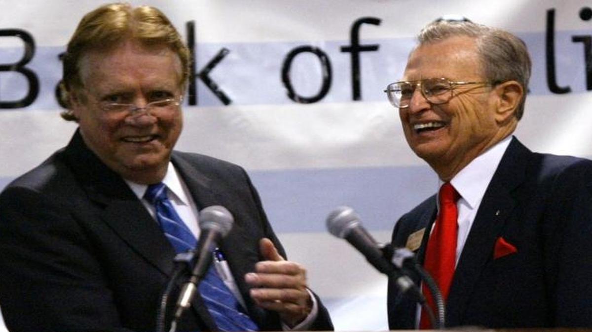 As chief executive officer the past 10 years of the Fresno Chamber of Commerce, Al Smith, left, was the face of the city’s business community. Here, he introduces Bud Richter, right, as the 2006 Leon S. Peters Award winner during the chamber’s annual awards luncheon.