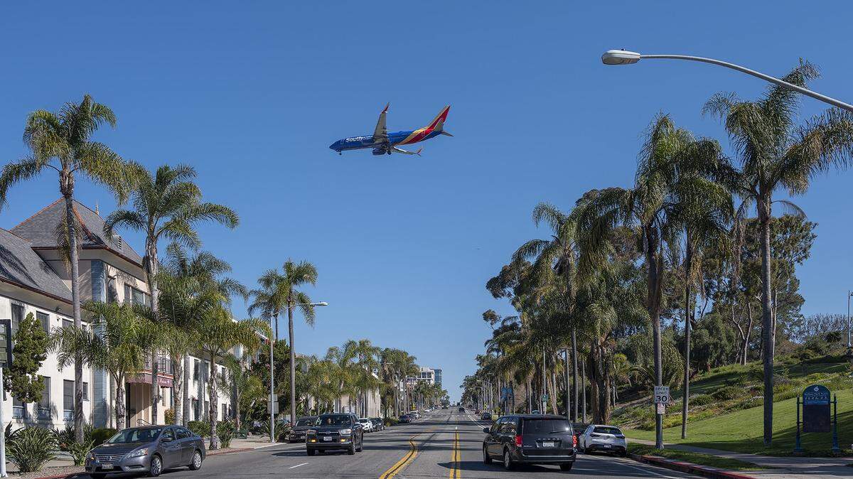 Central Valley travelers can now fly non-stop between Fresno and this sunny California city on Southwest Airlines. 