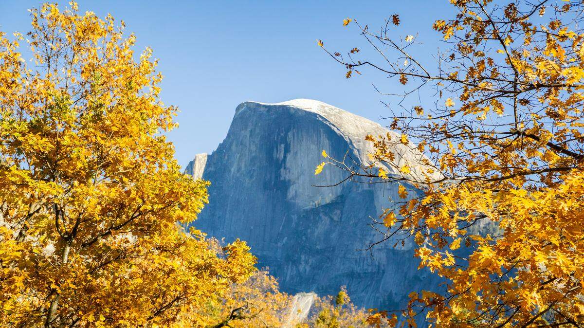 An iconic California national park is one of the top places to visit this fall. 