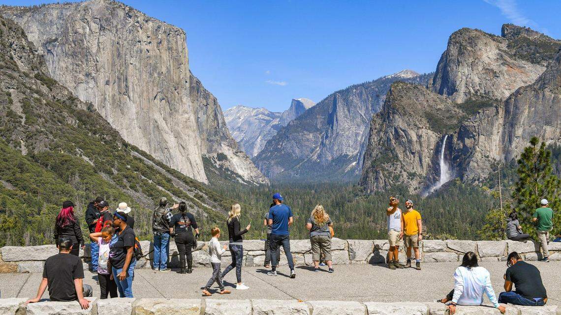 Warming weather is bringing crowds to Yosemite National Park. What to know