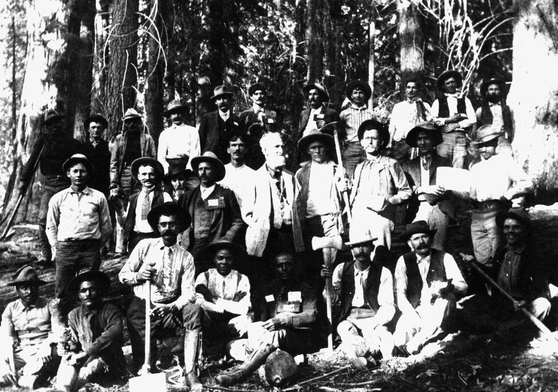 A road crew poses with their tools after the completion of the road to Giant Forest in 1903.