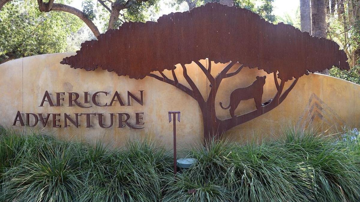 A nameplate feature marks the entrance to the Fresno Chaffee Zoo’s African Adventure.