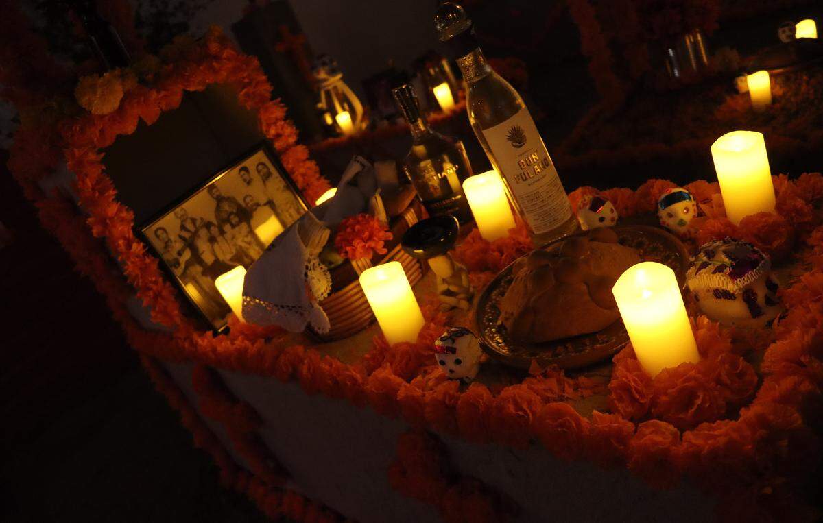 The Day of the Dead exhibit titled ‘La Añoranza/The Longing’ at Arte Américas reveals cemetery scenes similar to what one would see in Oaxaca, México.