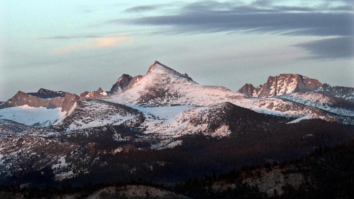 Jagged peaks, dusted with snow in the Yosemite National Park's high country.