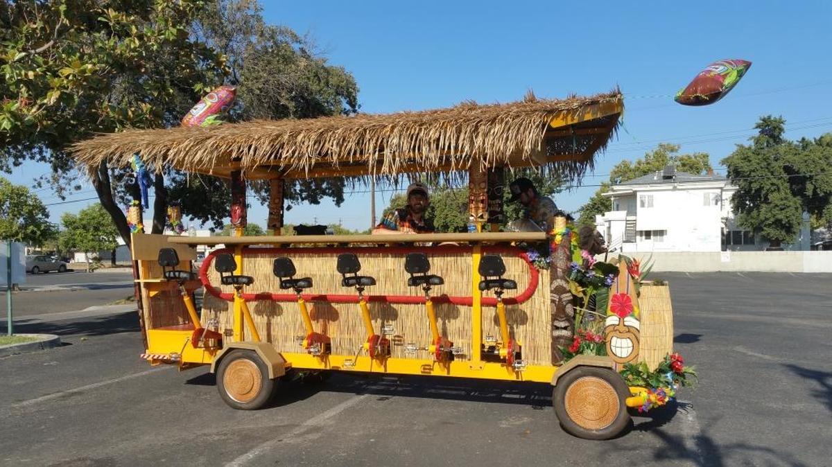The Fresno City Council on Thursday voted on a new ordinance to allow pedal hoppers that serve alcohol in a move to further support revitalization of downtown Fresno.