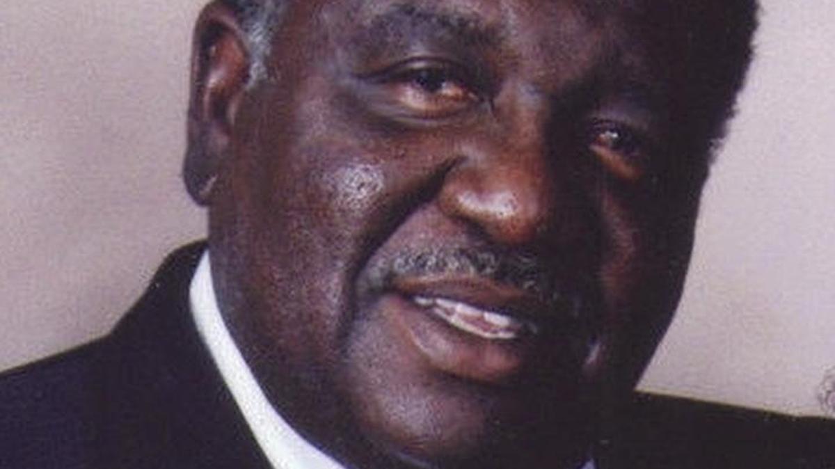 
Elvey Perkins, 85, died Aug. 3. He was a retired field services superintendent for Clovis. 
