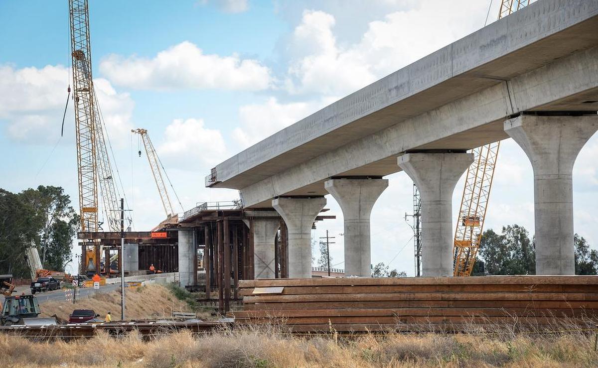 The elavated section of tracks for the California high-speed rail project that will go over Highway 99 at Cedar Avenue south of Fresno remains under construction on Tuesday, May 21, 2019.