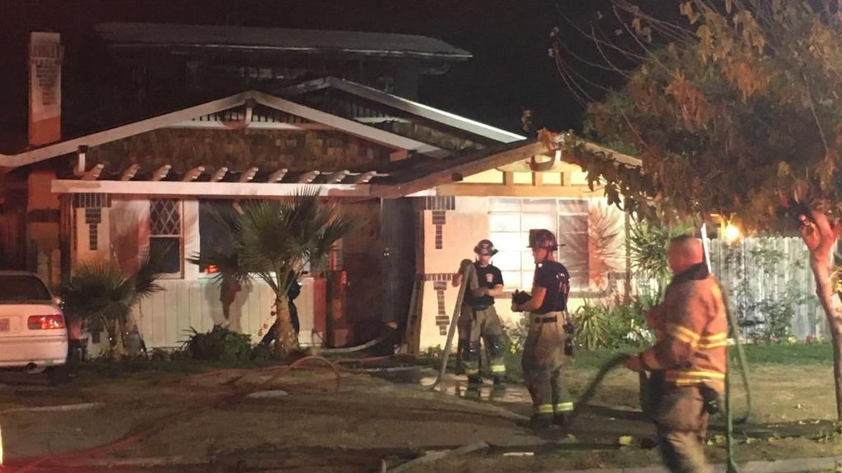 A central Fresno fire displaced six people Wednesday night, said Fresno Fire Battalion Chief Christian Palmer.
