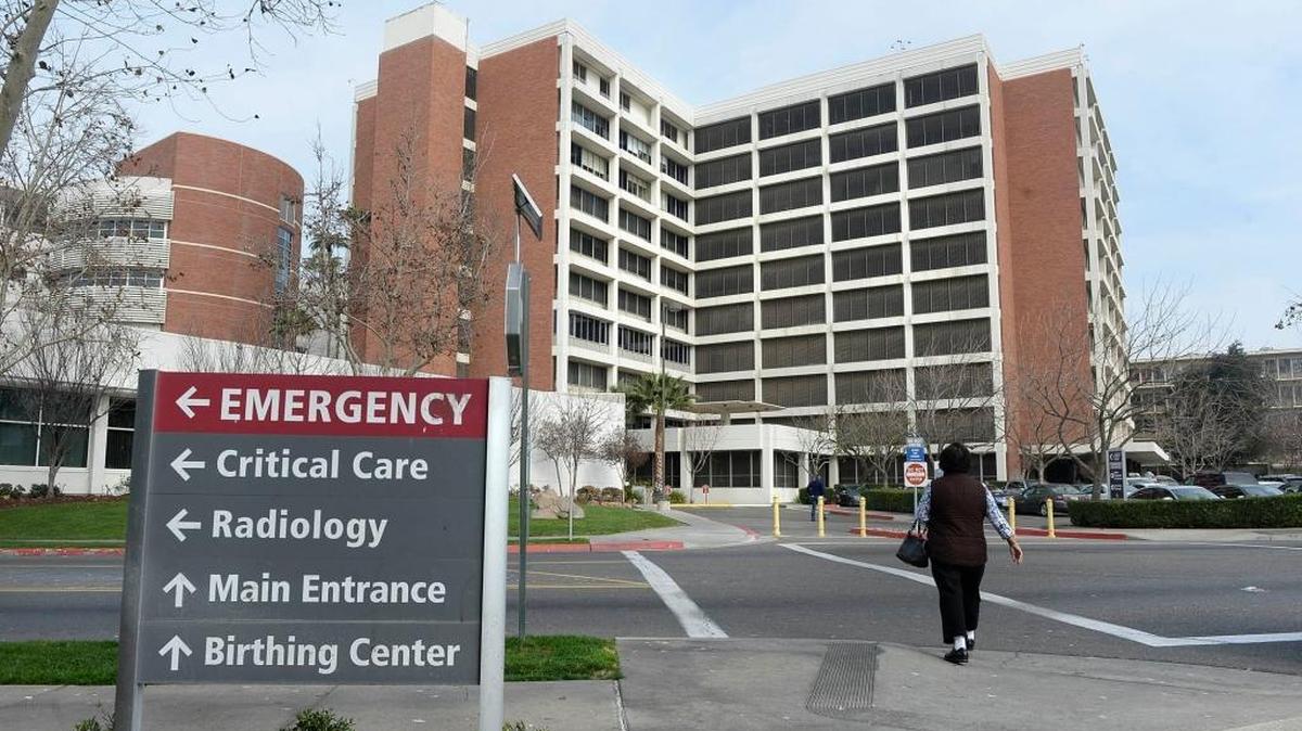 Community Regional Medical Center in downtown Fresno. A 70-year-old patient jumped to his death Tuesday, Aug. 22, 2017.