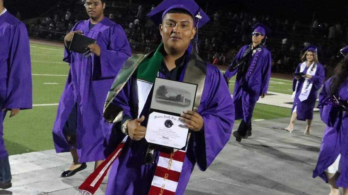 Graduado de Madera South High estudiaba, trabajaba y enviaba dinero a sus padres