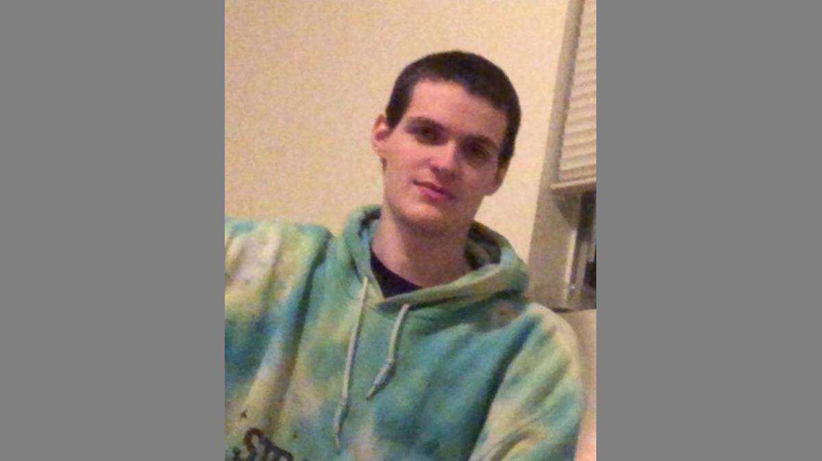 Police are looking for 23-year old Shaw Hayes, who has been missing from Clovis, CA, since March 16, 2019.