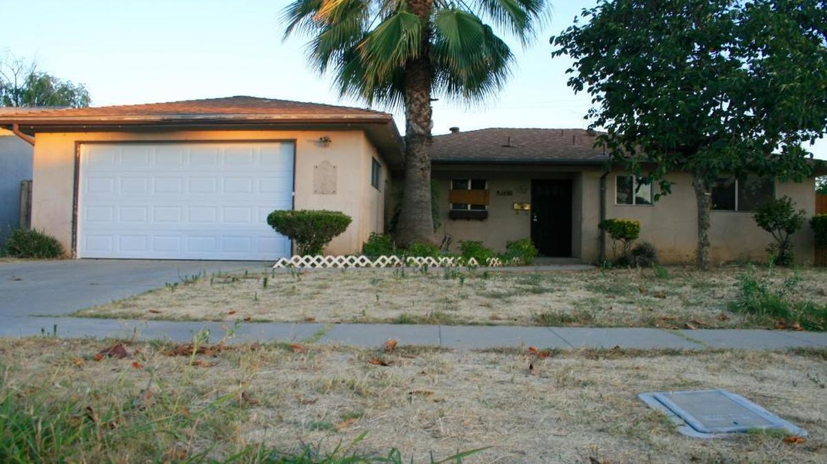 William Saroyan house at 2729 W. Griffith Way was purchased by the Intellectual Renaissance Foundation to be turned into a museum.