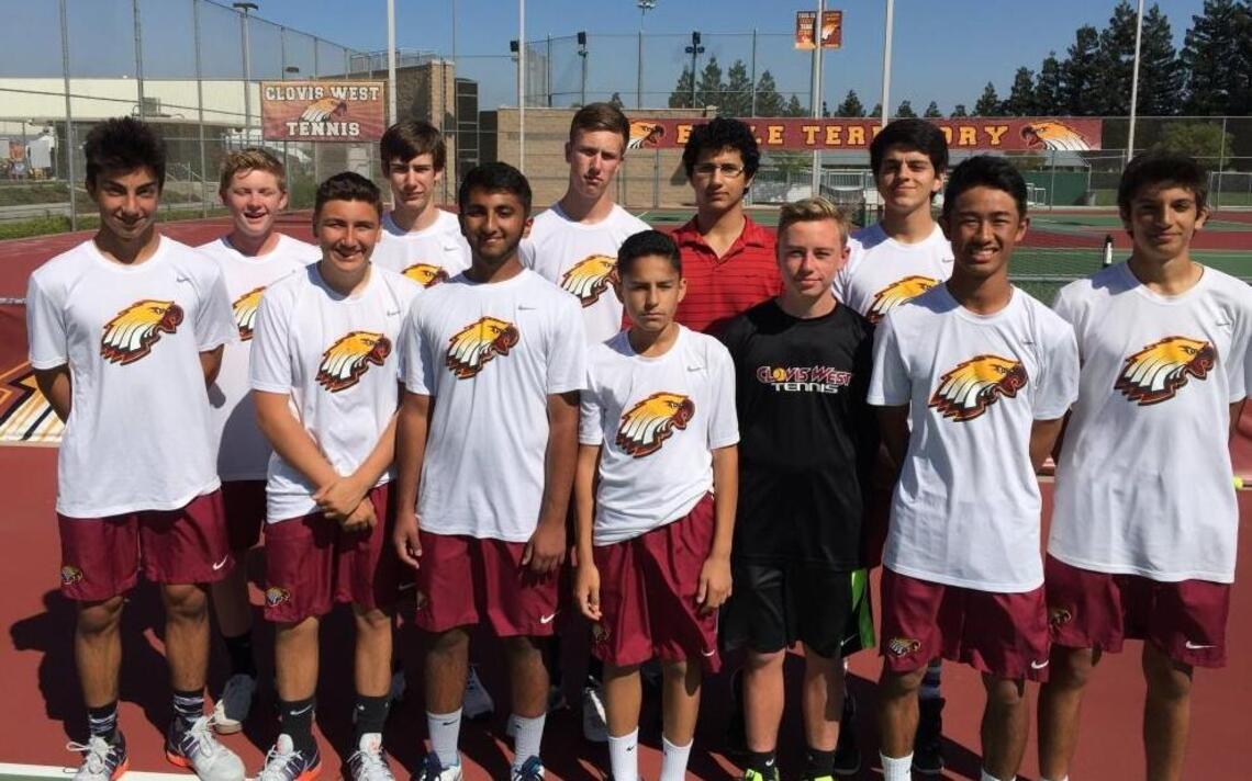 Golden Eagles gain experience, wins on tennis court