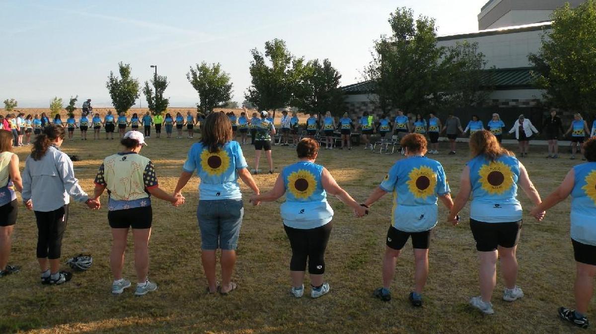 
Clovis Hills Community Church organizes a cycling club called Clovis Hills Women on Wheels.
