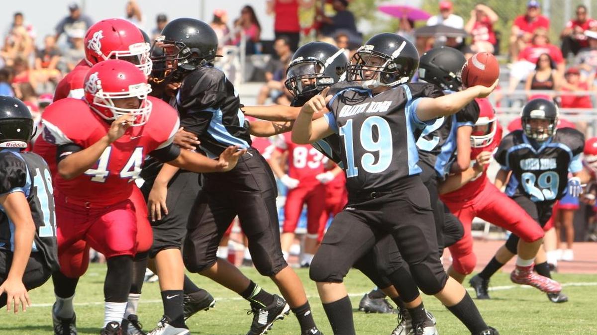 Granite Ridge eighth-grader Dillon VanNortwick gets ready to pass during a game against Alta Sierra.