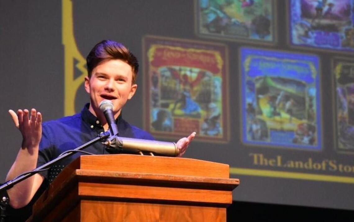 Costumed fans welcome Chris Colfer home to Clovis