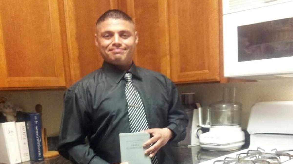 Lorenzo Valdez Jr., 31, was stabbed to death at a gas station on Nov. 13, 2016.
