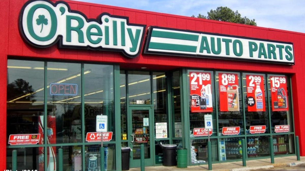O’Reilly Auto Parts will pay a settlement of $9.86 million for allegedly mishandling hazardous waste at more than 525 of its stores throughout California, Tulare County District Attorney Tim Ward announced.