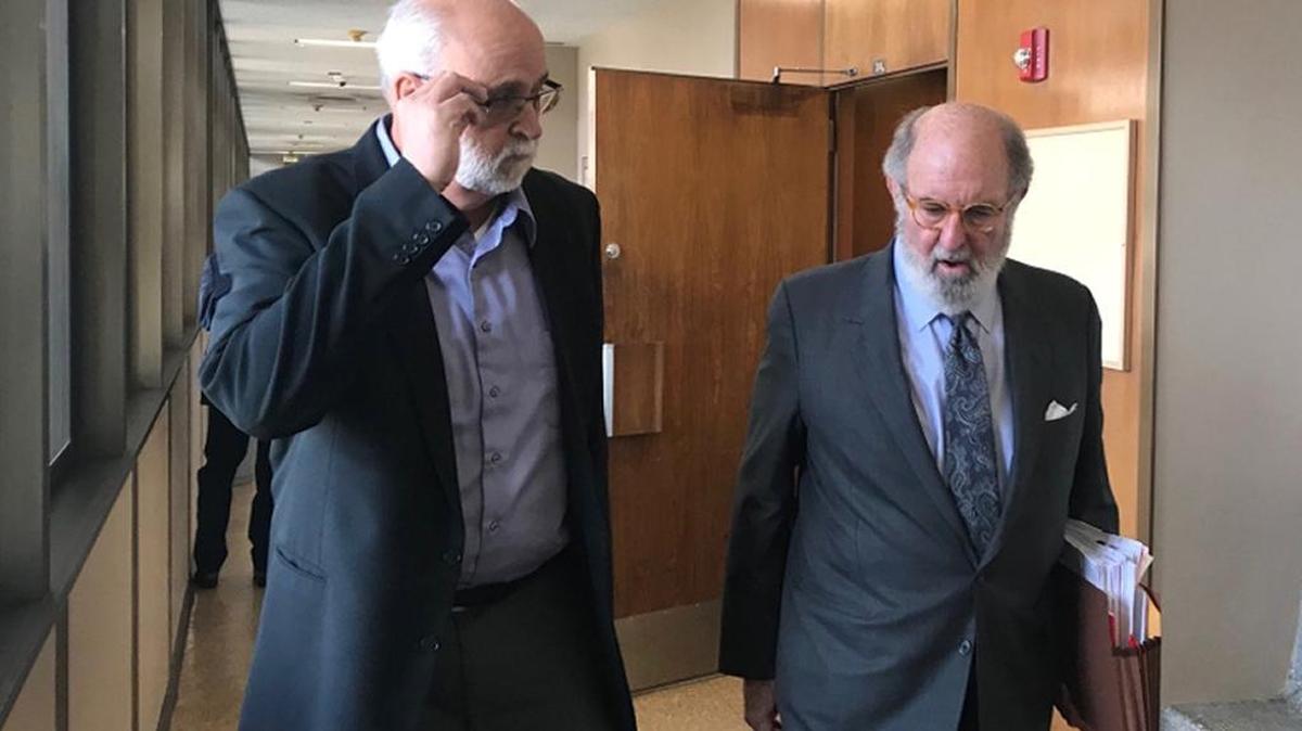 David Elias, left, leaves a Fresno County courtroom with his lawyer, Roger Nuttall, on Thursday, Nov. 30, 2017. Elias, a former city manager of Fowler and Selma, on Monday, May 17, 2021, pleaded no contest to charges of misappropriation of public money.