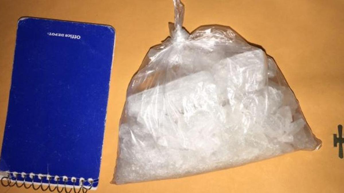 The Visalia Police Department’s narcotic units arrested two men suspected of being in possession of methamphetamine for sale at a home north of Lindsay on Thursday.