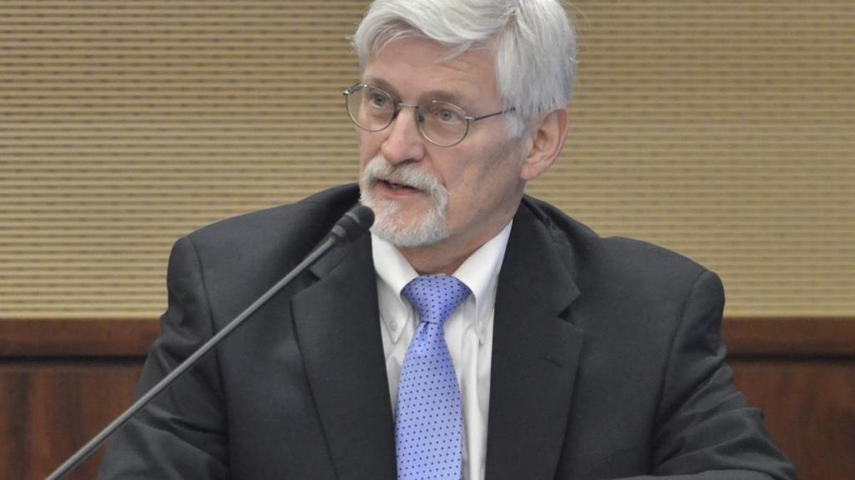Dr. Michael Weilert testifies during the 2012 civil case over the sale of his horse breeding ranch to an Orange County couple. The jury ordered Weilert and his wife, Genevieve de Montremare, to pay $850,000 in punitive damages Jurors also awarded the Orange County couple $700,000 in damages for fraud and breach of contract.