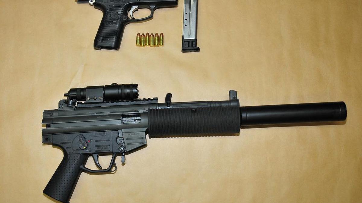 
The guns allegedly seized from Antonio Griffin’s hotel room. 
