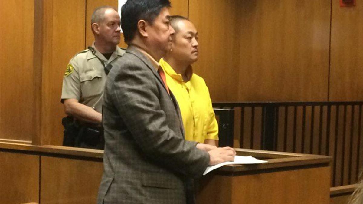 Suspect Thong Vang, in the yellow jail jumpsuit, pleaded not guilty to the attempted murder of two Fresno County Jail officers Thursday, Sept. 15, 2016.