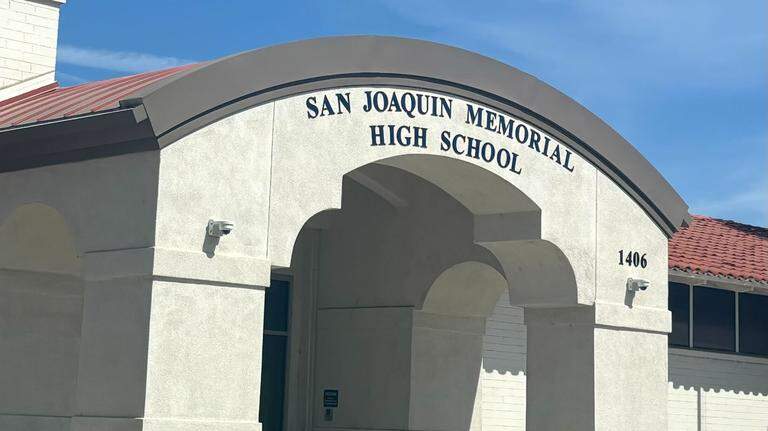 San Joaquin Memorial in Fresno has gone a year without a principal. What’s behind the change?