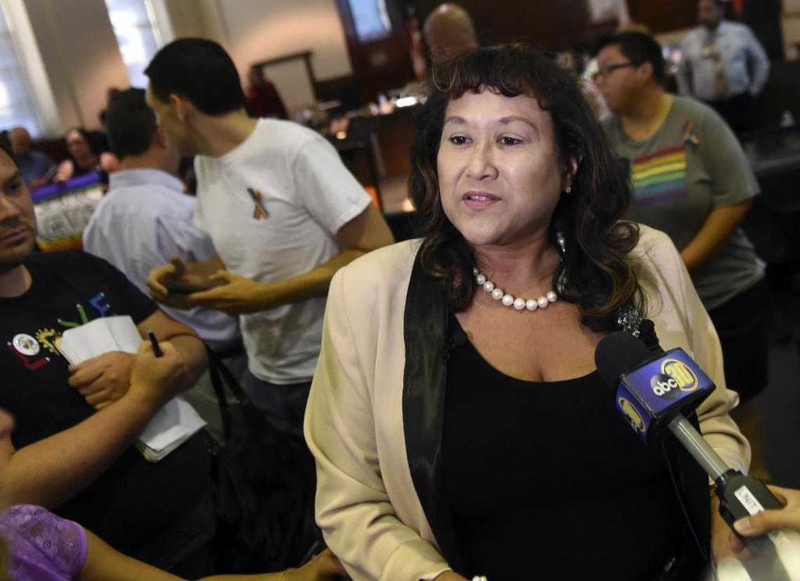 Fresno Unified School District board member Valerie F. Davis speaks to the media after an August 2017 board meeting.