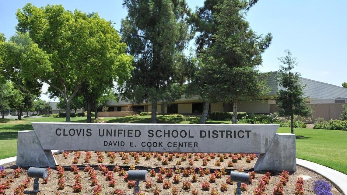 Clovis Unified School District headquarters at Sunnyside and Herndon avenues is seen in this Bee file photo.