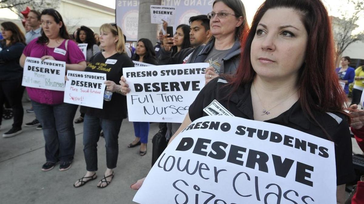 In February, about 200 Fresno Teachers Association members rallied before the Fresno Unified board meeting in protest over ongoing negotiations. JOHN WALKER/THE FRESNO BEE Feb. 24, 2016 on Friday, March 18, Fresno Unified announced that it has reached a tentative agreement on teacher pay and other issues with the FTA.