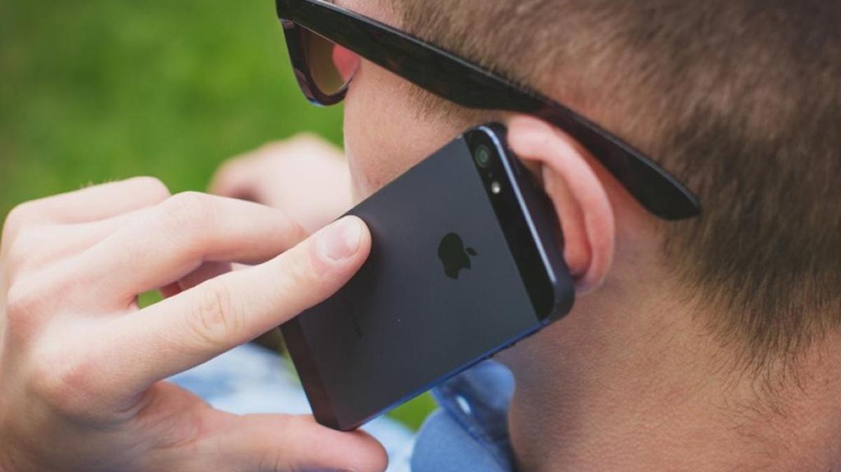 Cell phones, smart watches and headphones are banned in Santa Barbara Unified School District classrooms under a new policy.