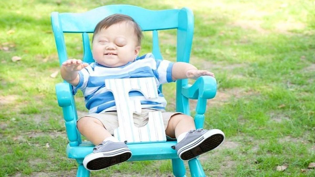 2-year-old Elliot Shafer, the son of a Fresno Police Department employee, was born blind from a genetic condition and was later diagnosed with stage 5 kidney failure. He is awaiting a kidney transplant. Wednesday, March 16 until 2 p.m. Fresno police are holding a fundraiser to help Elliot’s family with medical expenses.