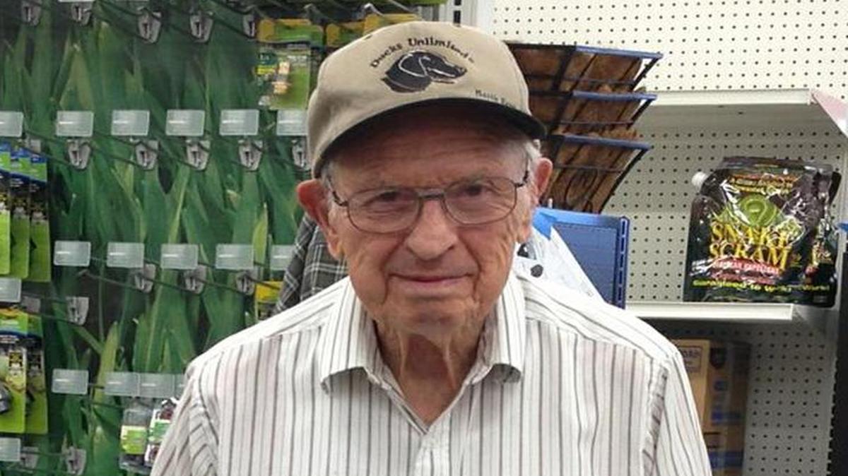 
James Rosetta at Clovis True Value in July 2013. Rosetta never wore a uniform in 56 years of work as co-owner of Fresno Ag. He always wore a short sleeve button-up shirt and tie, his daughter Vicki Bassett said. 
