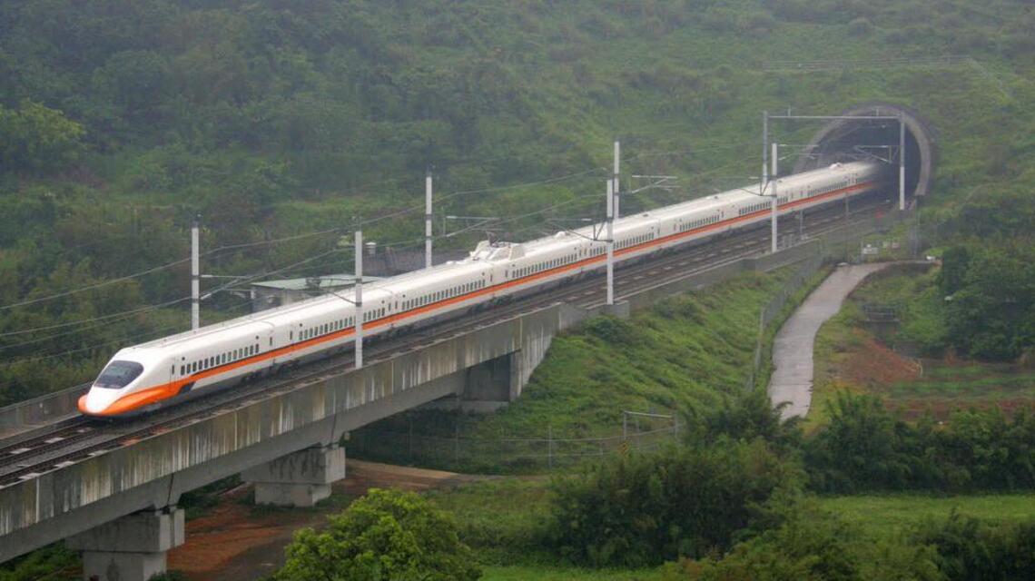To see high-speed rail done right, California should study Taiwan