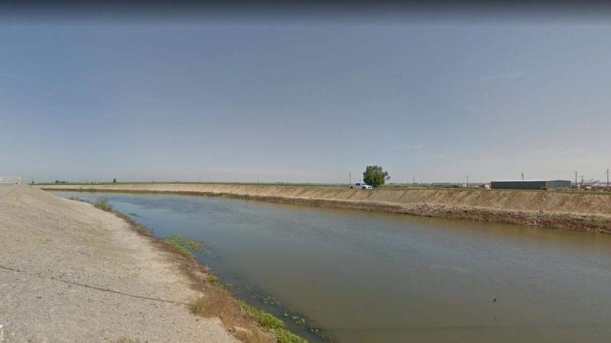 A man drowned in a canal at Douglas and Nees avenues in Firebaugh, the sheriff’s office says.