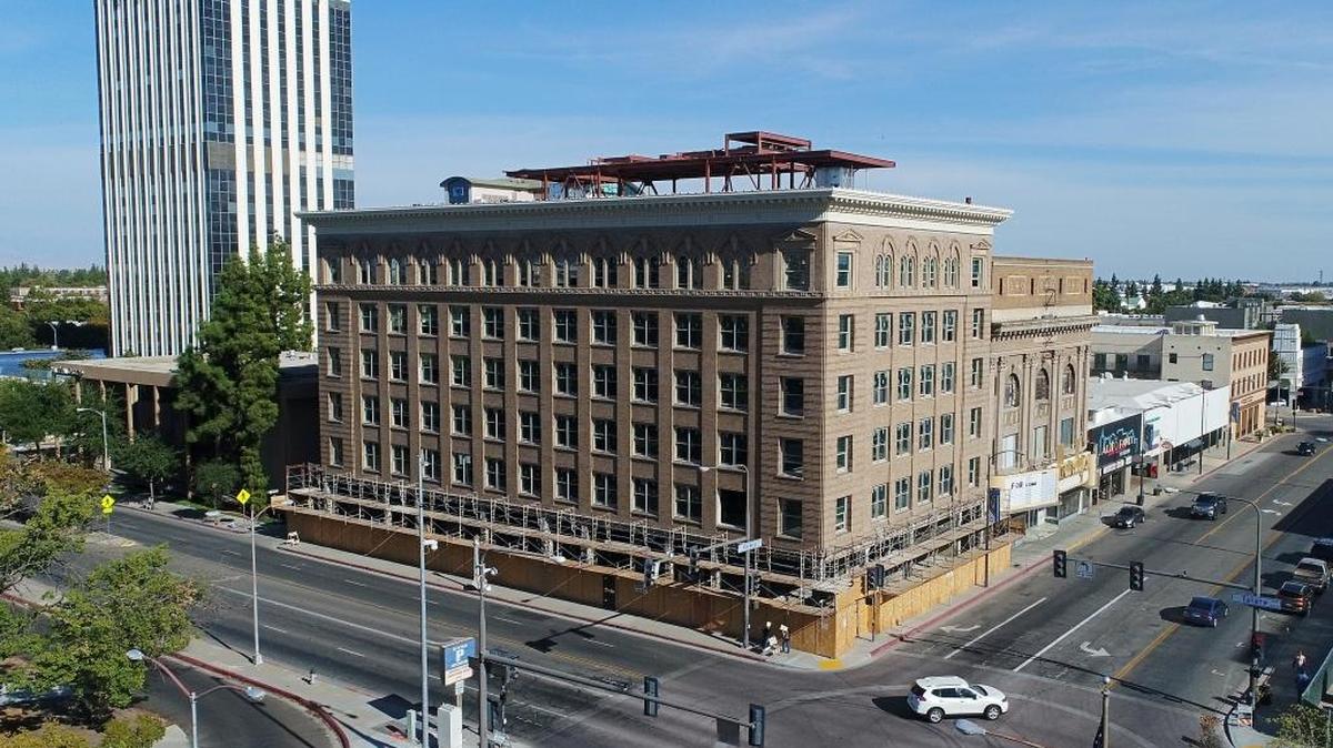 Fresno’s historic Rowell Building, photographed Monday, Sept. 25, 2017 at Tulare Street and Van Ness Avenue, will become home to the Fresno County District Attorney’s Office in 2020. It will consolidate offices now scattered in three different locations into one building. The six-story building was built in 1912. The 21-story tower of the county-owned Fresno County Plaza is at the left of the photo.