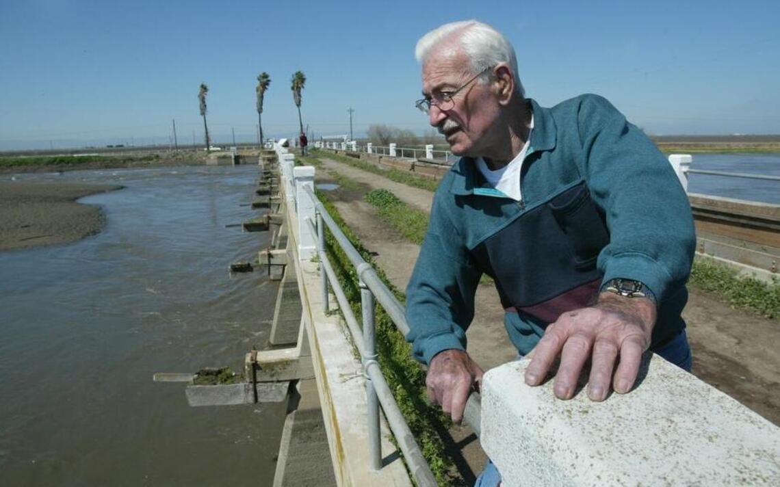 Earth Log: Mendota water advocate, leader Ed Petry, 86, dies
