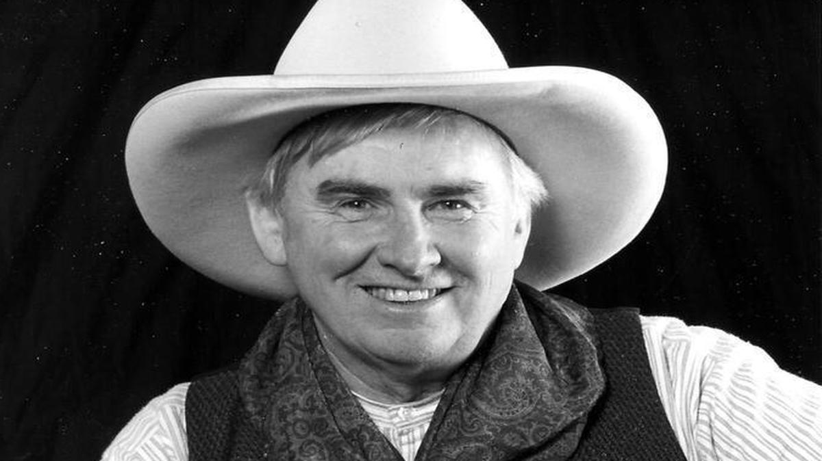 Gary Brown of Visalia, whose long career in law enforcement included turns as police chief in Chowchilla and other cities in California and Oregon, was well-regarded throughout the western U.S. in the cultures of cowboy poetry and cowboy music. Mr. Brown died March 16, 2016.