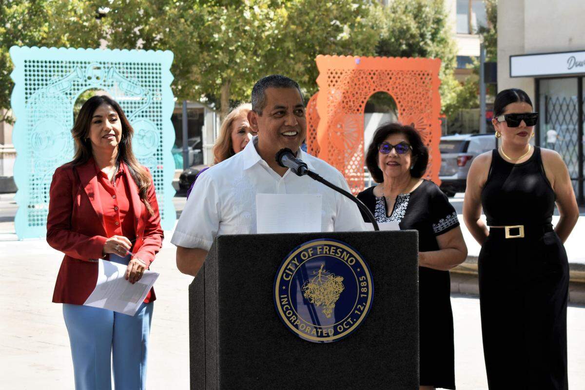 Fresno Area Hispanic Foundation president and CEO Dora Westerlund (left), Fresno City Councilmember Miguel Arias (center) and Fresno Arts Council executive director Lilia Gonzáles Chávez (second from the right) gathered for a press conference in downtown Fresno’s Mariposa Plaza on Sept. 8, 2022 to talk about this year’s Fiestas Patrias celebration.