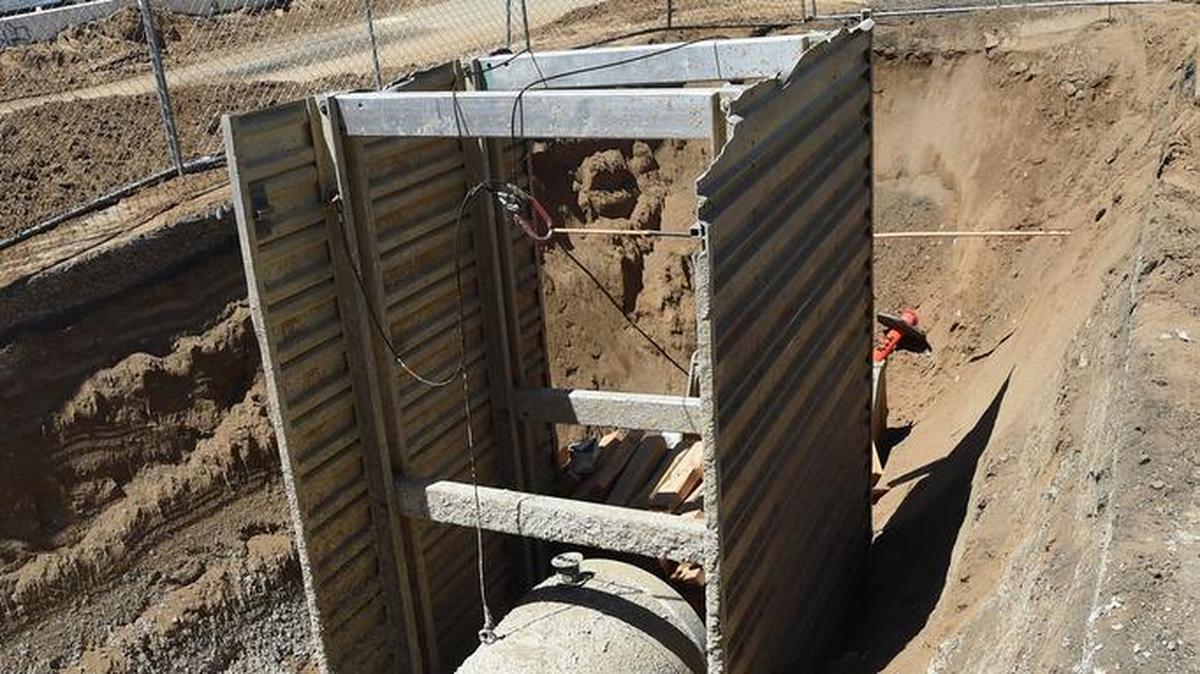 Work to build a new water main closed parts of McKinley Avenue in Fresno earlier this summer. Now a portion of Palm Avenue between Belmont Avenue and H Street will be closed for pipeline construction through about Nov. 20.