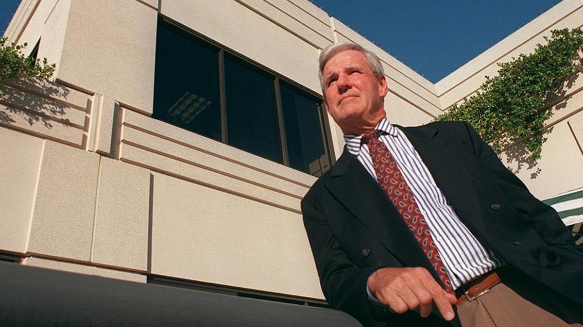 Lowell Carruth stands on the fourth-floor patio of the McCormick Barstow Sheppard Wayte Caruth law firm at River Park Place near Woodward Park for a 1997 portrait. Carruth was named best trial lawyer of the year by his colleagues of the American Board of Trial Lawyers.