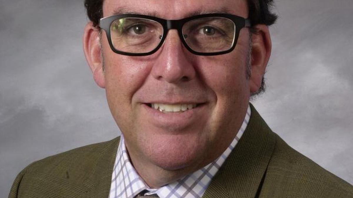 Dr. Jim Comes