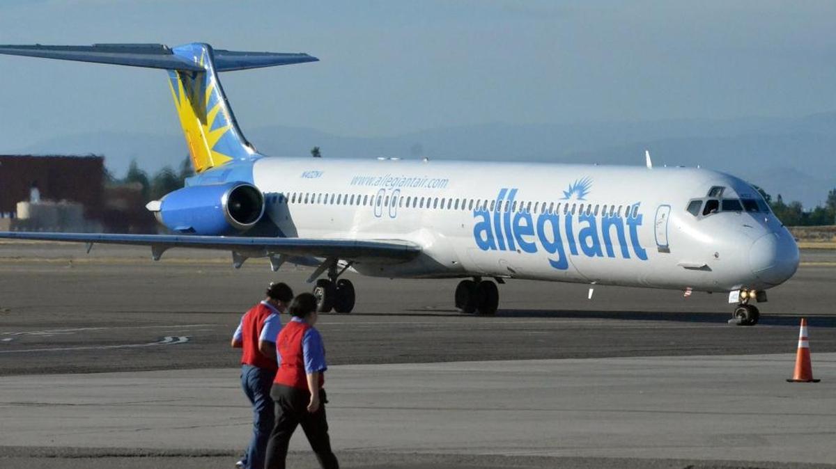 An Allegiant Air jetliner taxis toward the terminal at Fresno Yosemite International Airport in this June 2015 file photo.