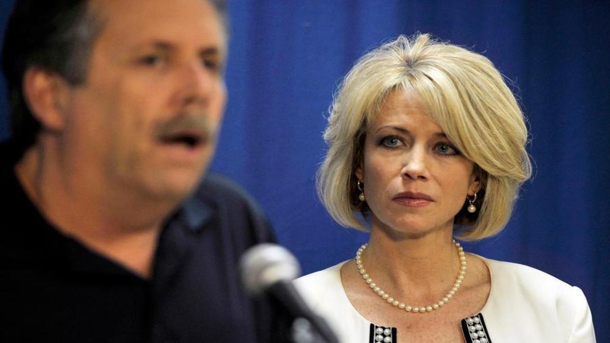 In a March 2015 file photo, Fresno Mayor Ashley Swearengin, right, listens as City Manager Bruce Rudd speaks at a news conference. The City Council on Thursday, Nov. 12, 2015, voted to eliminate bonuses paid to top city employees and approved by Swearengin and her administration. The largest bonuses, totaling nearly $56,000, went to Rudd.